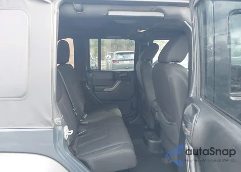 2016 Jeep Wrangler Unlimited Sport из США, поврежденный, VIN 1C4BJWDG2GL284904